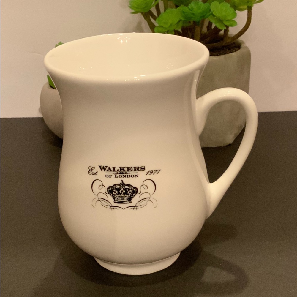 🌟Walkers of London Cream Pitcher - Picture 2 of 16
